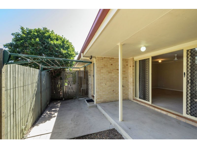 2/23 Shaw Street, New Auckland QLD 4680