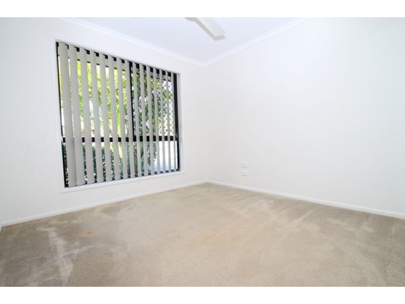 2/1 Valley Vista Court, West Gladstone QLD 4680