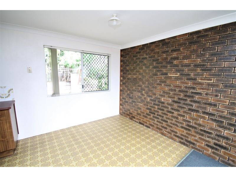 2/6 Fitzroy Avenue, Clinton QLD 4680