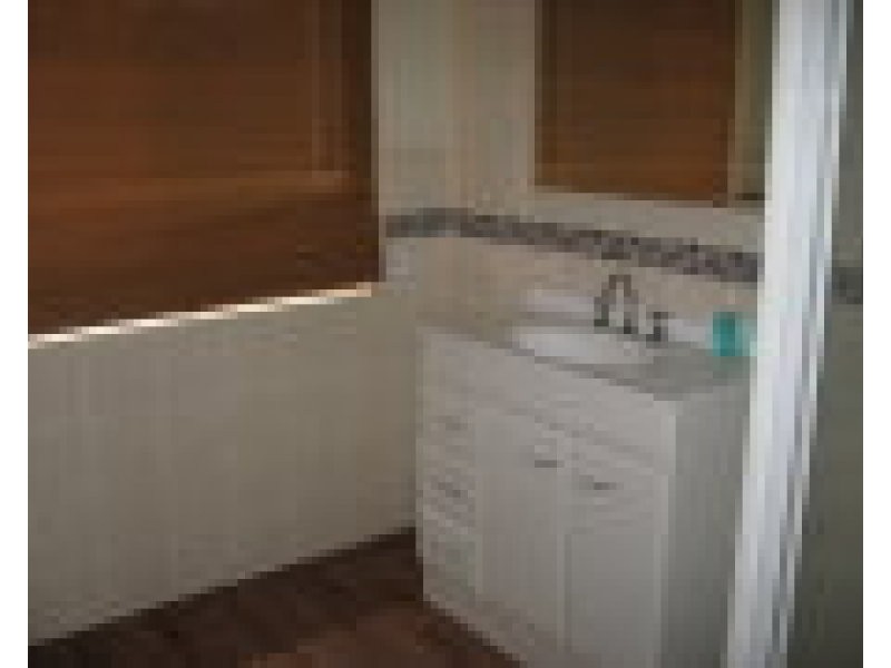 2 Lord Street, Gladstone QLD 4680