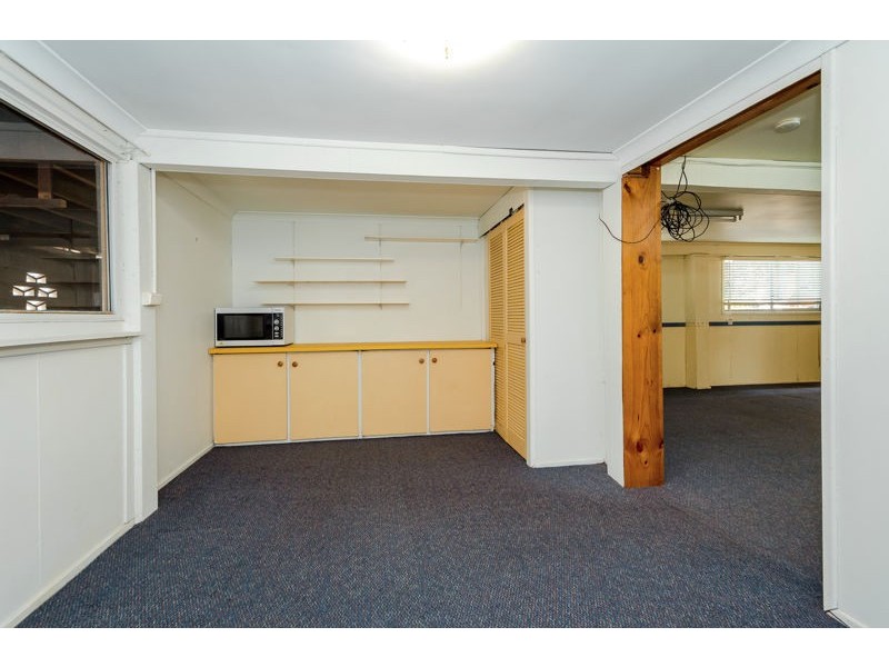 15 Campbell Street, Clinton QLD 4680