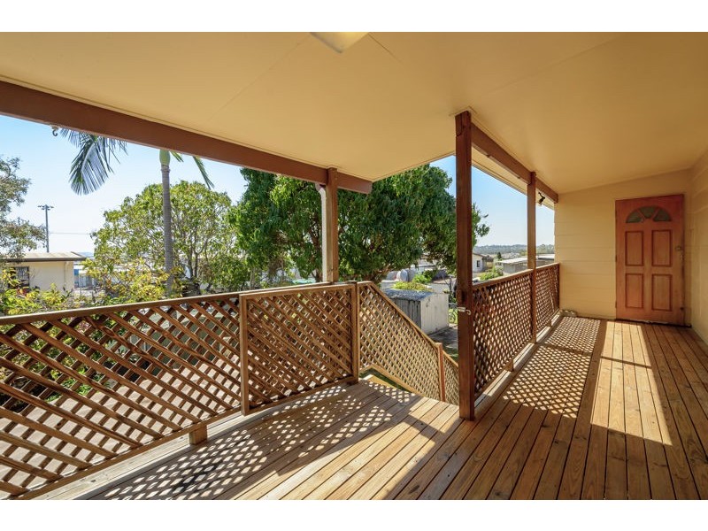 15 Campbell Street, Clinton QLD 4680