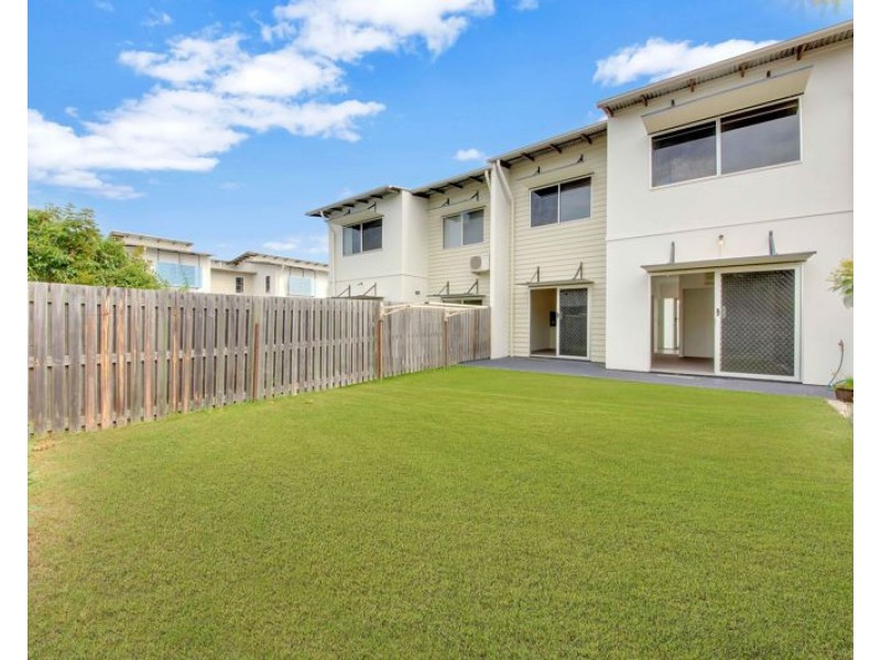 13/10 Nothling Street, New Auckland QLD 4680
