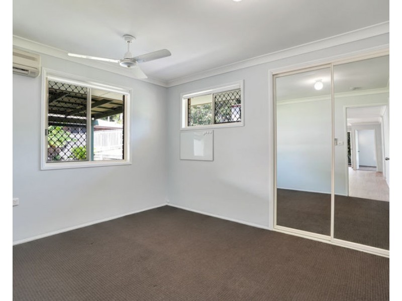 55 Penda Avenue, New Auckland QLD 4680