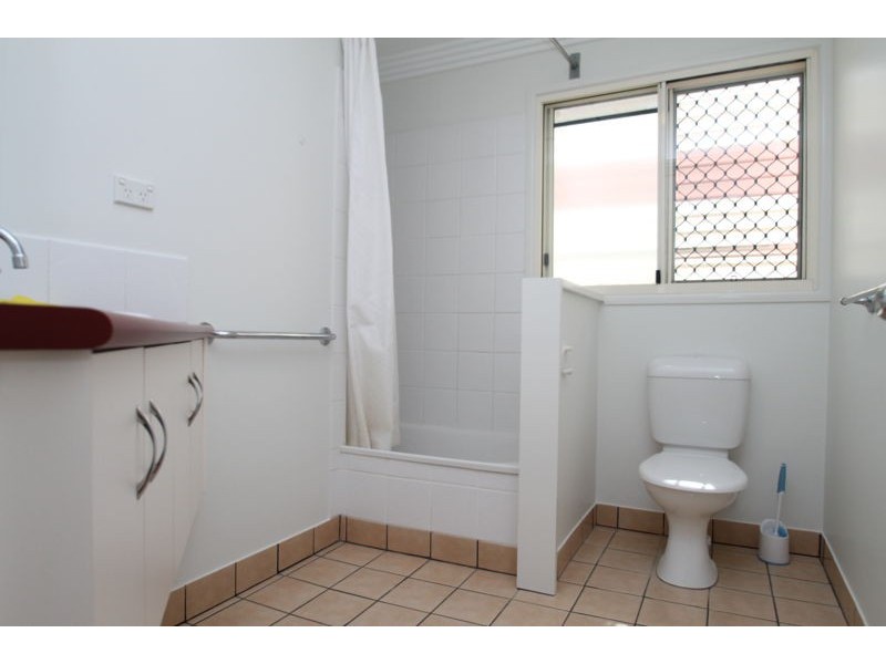 2/20 Mccann Street, South Gladstone QLD 4680