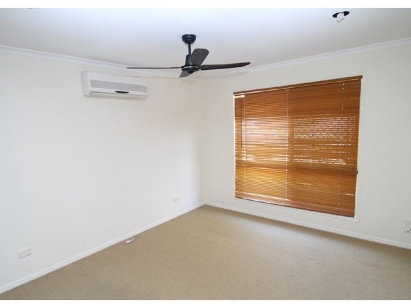 8 Cavella Drive, Glen Eden QLD 4680