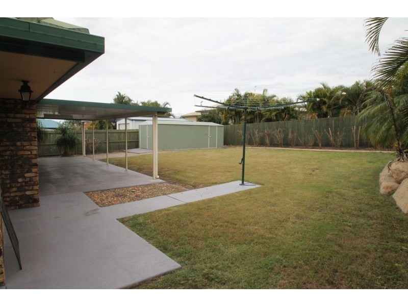8 Cavella Drive, Glen Eden QLD 4680