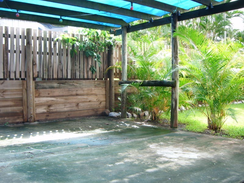 15 Anderson Street, Clinton QLD 4680