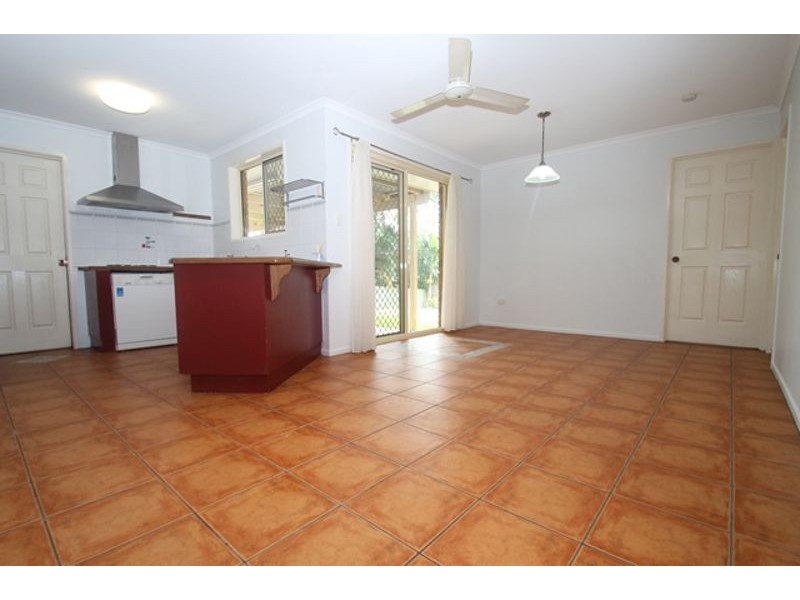 3 Ceri Court, New Auckland QLD 4680