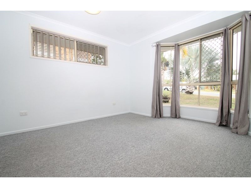 3 Ceri Court, New Auckland QLD 4680