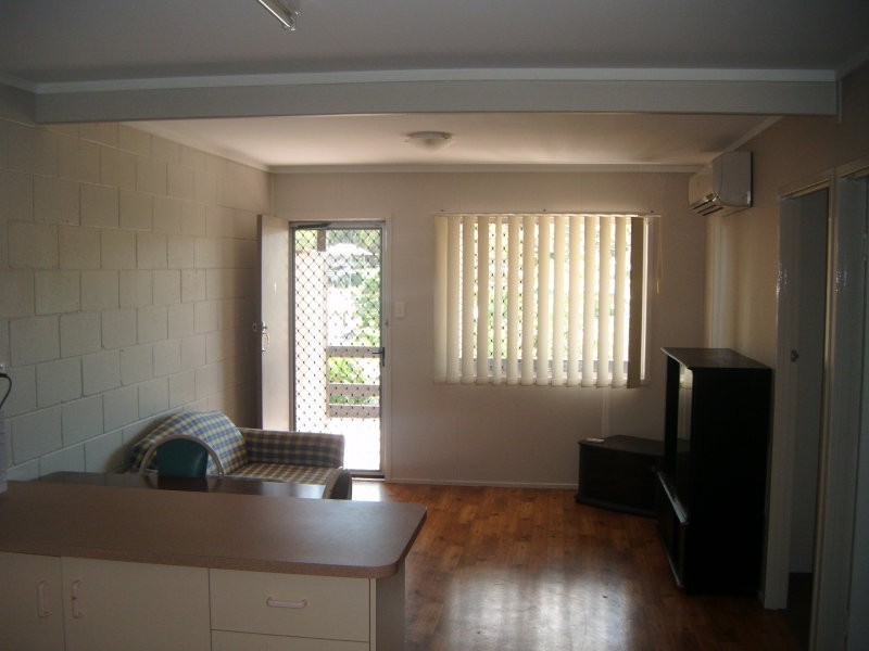 1/41 Busteed Street, West Gladstone QLD 4680