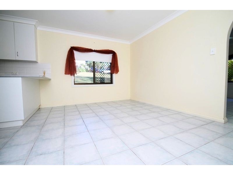 27/7 Nothling Street, New Auckland QLD 4680