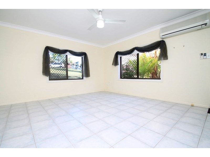 27/7 Nothling Street, New Auckland QLD 4680