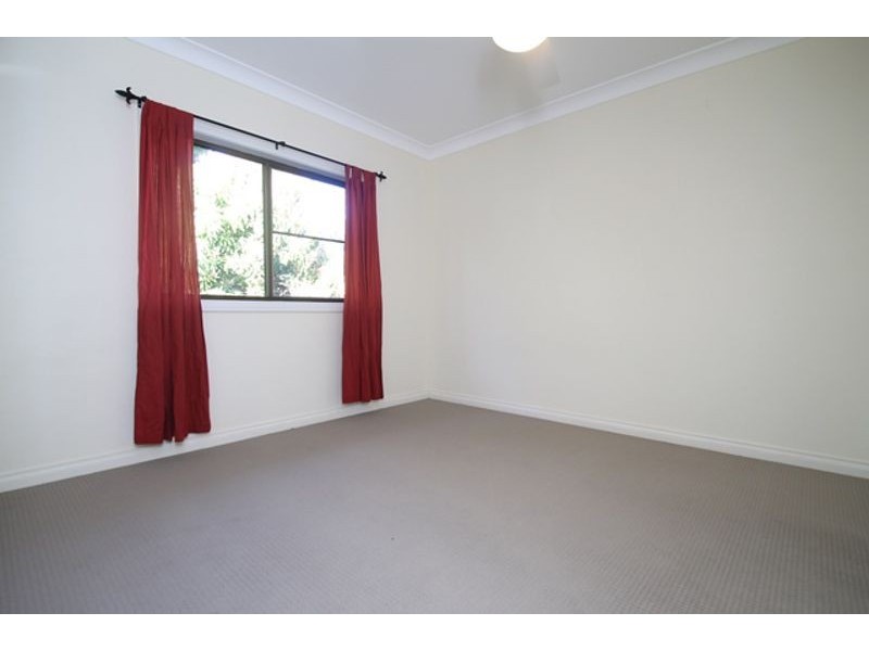 27/7 Nothling Street, New Auckland QLD 4680