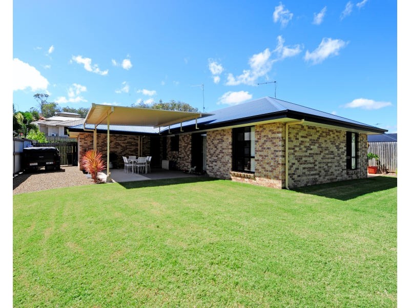 98 Col Brown Avenue, Clinton QLD 4680