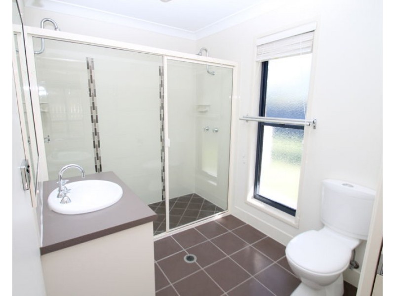 148 Col Brown, Clinton QLD 4680