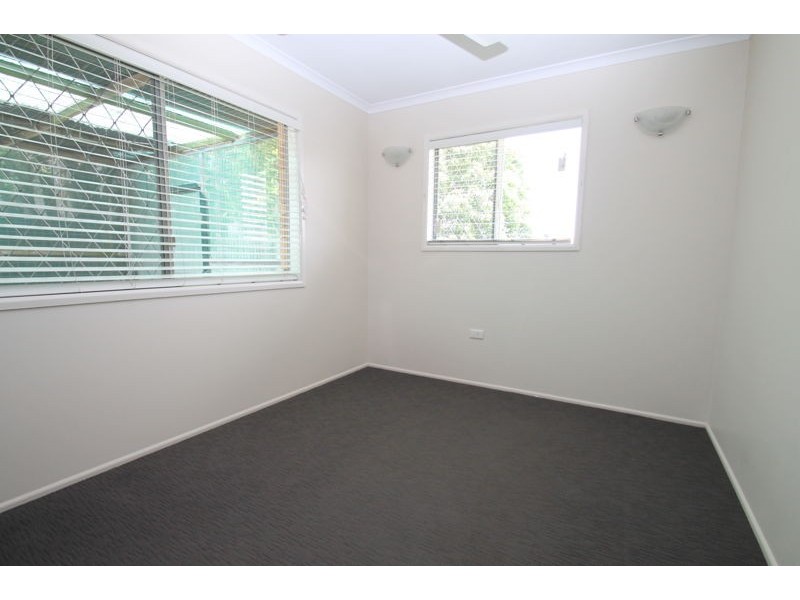 31 Cockatoo Drive, New Auckland QLD 4680