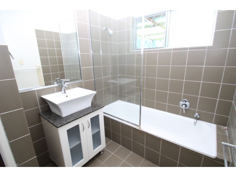 31 Cockatoo Drive, New Auckland QLD 4680