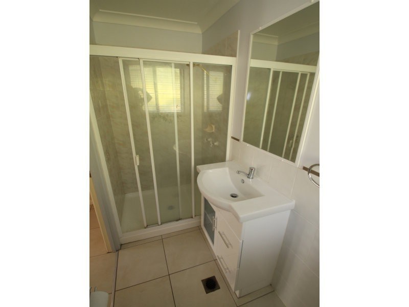 15 Forest Place, South Gladstone QLD 4680