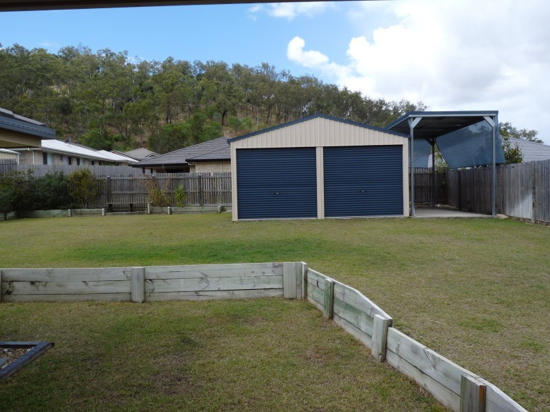 128 Dixon Drive, Telina QLD 4680