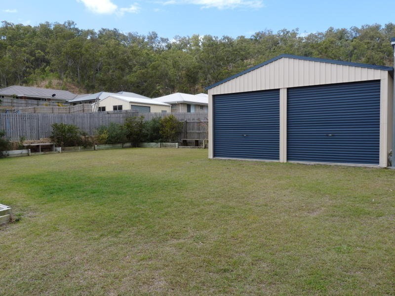 128 Dixon Drive, Telina QLD 4680