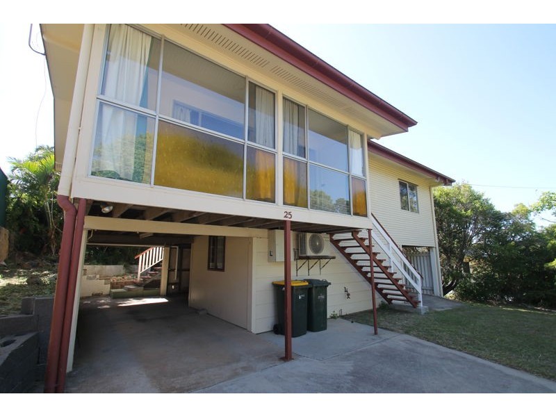 25 Grayson Street, West Gladstone QLD 4680