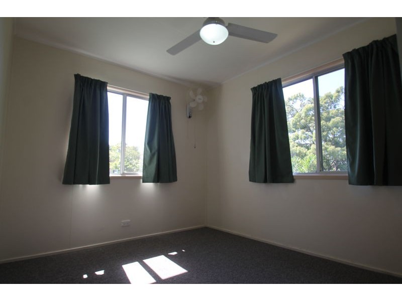 25 Grayson Street, West Gladstone QLD 4680