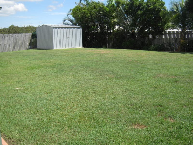5 Beardmore Place, Clinton QLD 4680
