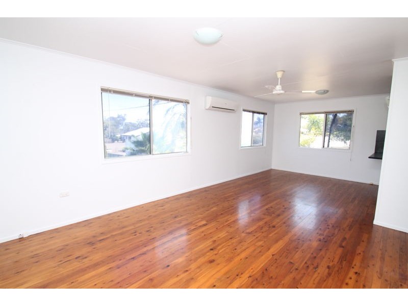 12 Wilkins Street, West Gladstone QLD 4680