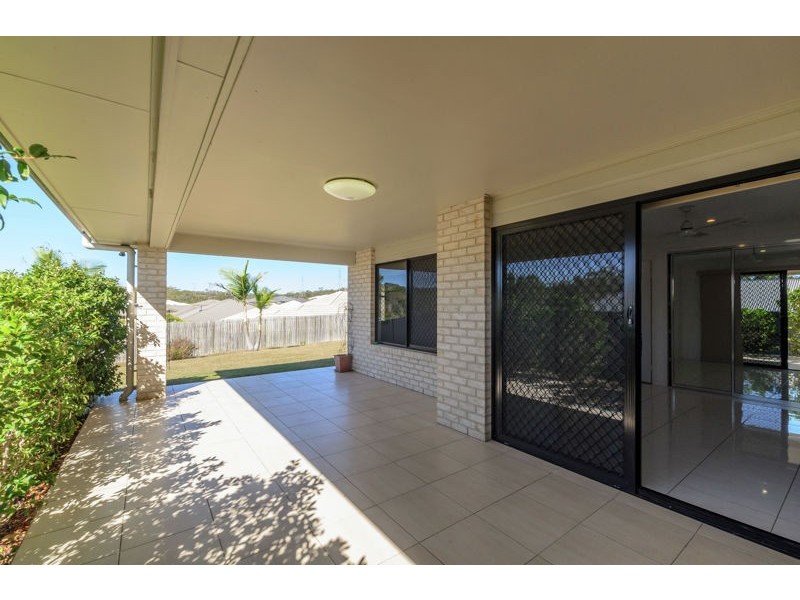 5 Spence Court, Kirkwood QLD 4680