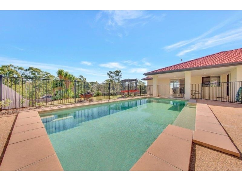 21 Lingwoodock Place, Glen Eden QLD 4680