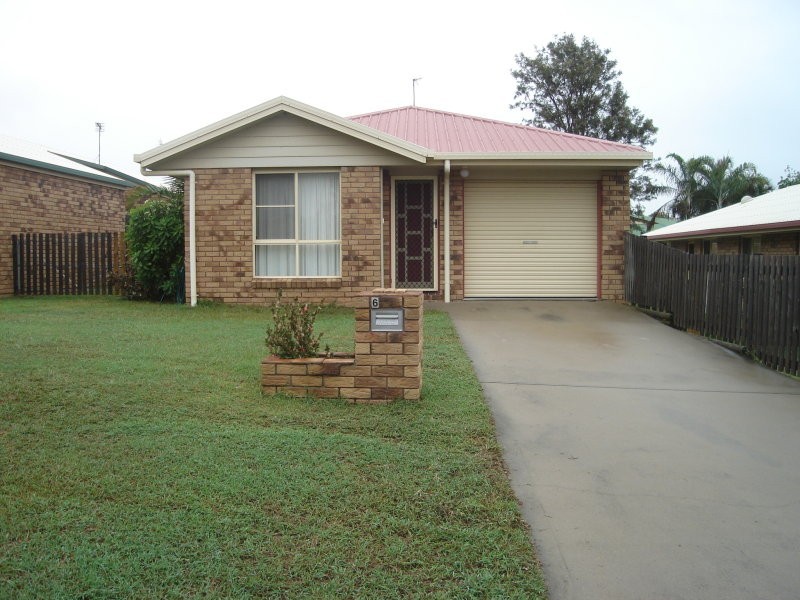 6 Kerry Court, New Auckland QLD 4680