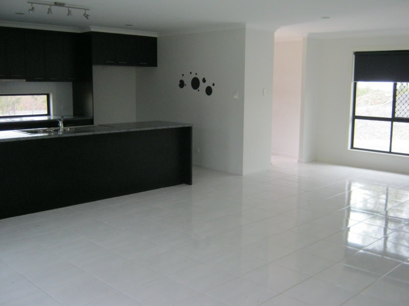 13 Treetops Close, O’connell QLD 4680