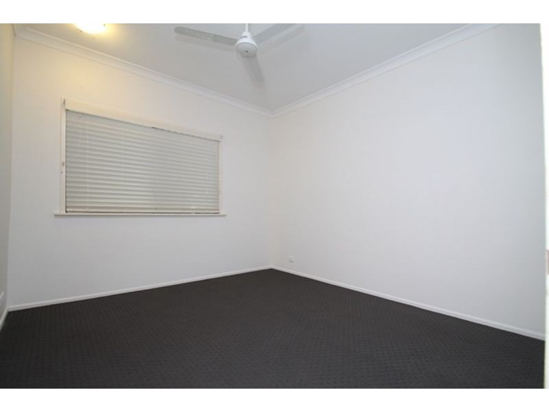 54 Scenery Street, Gladstone QLD 4680