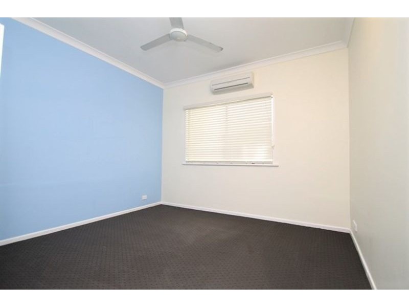 54 Scenery Street, Gladstone QLD 4680