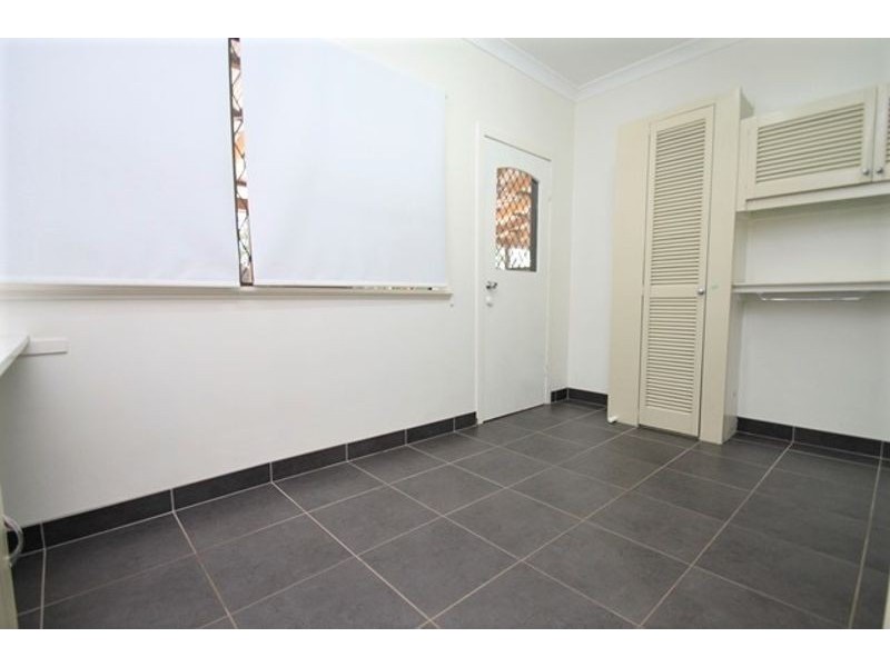 54 Scenery Street, Gladstone QLD 4680