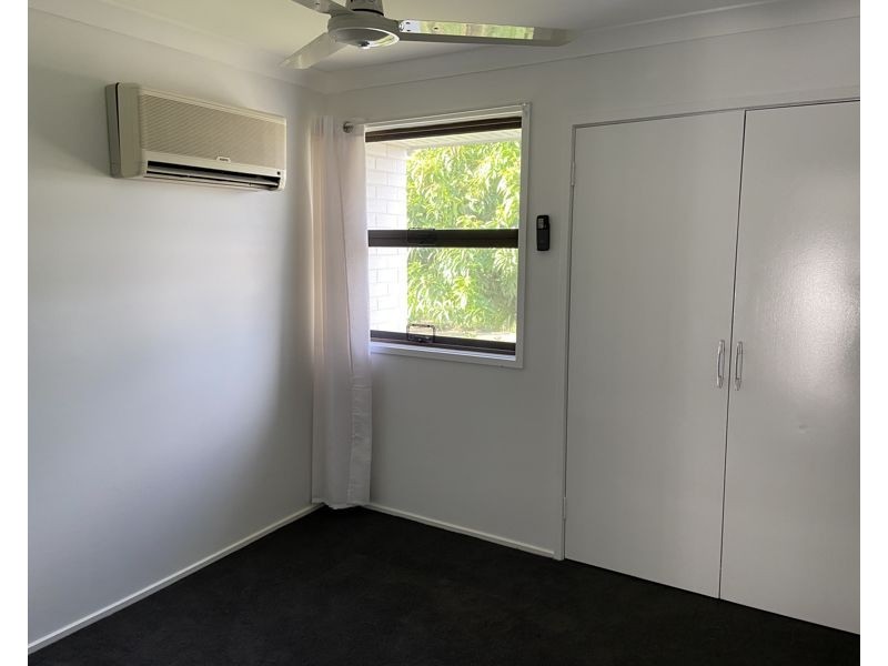 1 Bingera Close, Clinton QLD 4680
