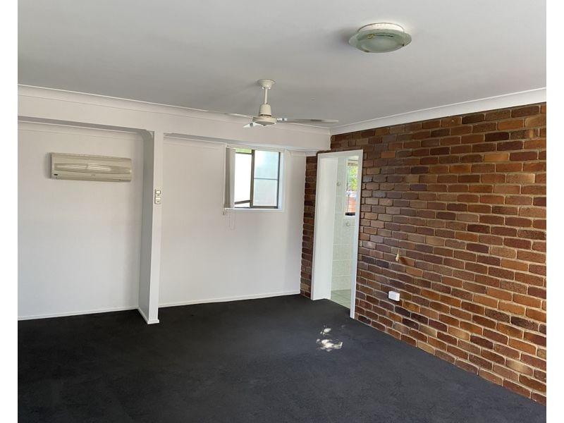1 Bingera Close, Clinton QLD 4680