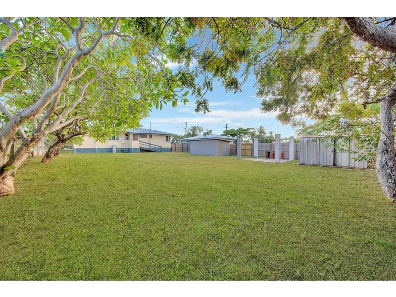 6 Herbertson Street, West Gladstone QLD 4680