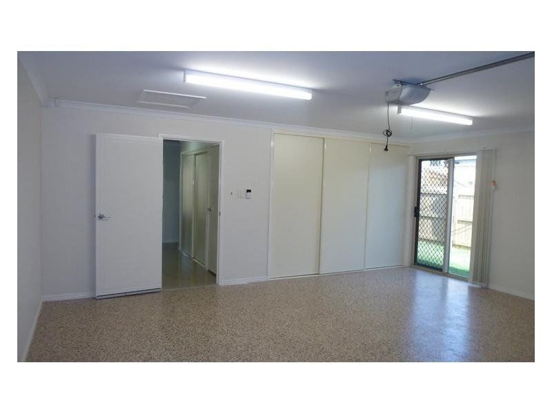 61 Koowin Drive, Kirkwood QLD 4680
