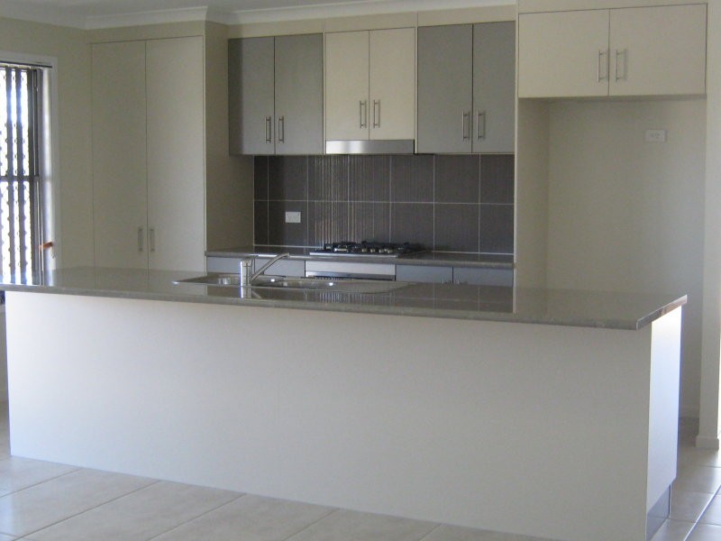 46 Victoria Avenue, Glen Eden QLD 4680