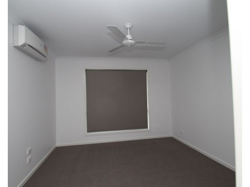 1/2 Chanel Court, New Auckland QLD 4680