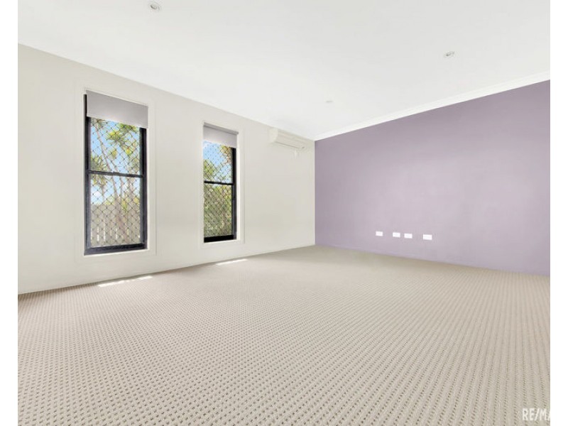 29 Larcom Rise, West Gladstone QLD 4680
