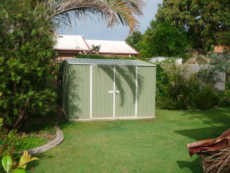 3 Lagoon Court, Clinton QLD 4680