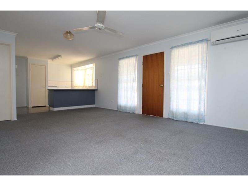 77 Aramac Drive, Clinton QLD 4680