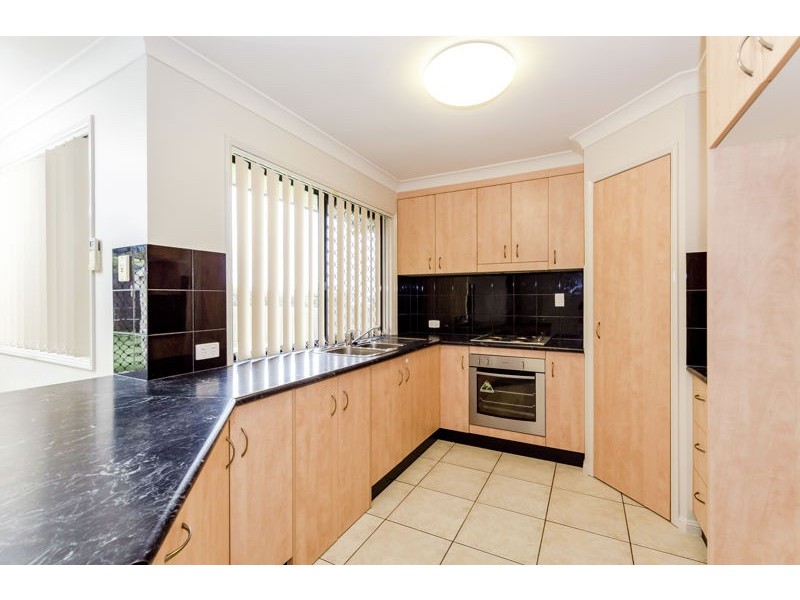 12 Dorinda Close, Clinton QLD 4680