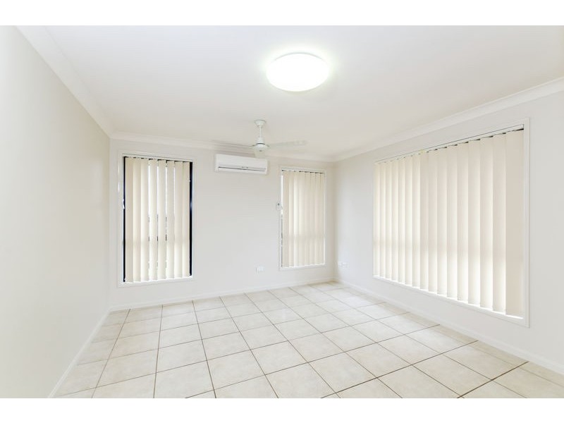 12 Dorinda Close, Clinton QLD 4680