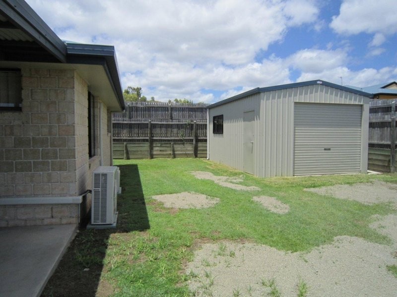 12 Dorinda Close, Clinton QLD 4680