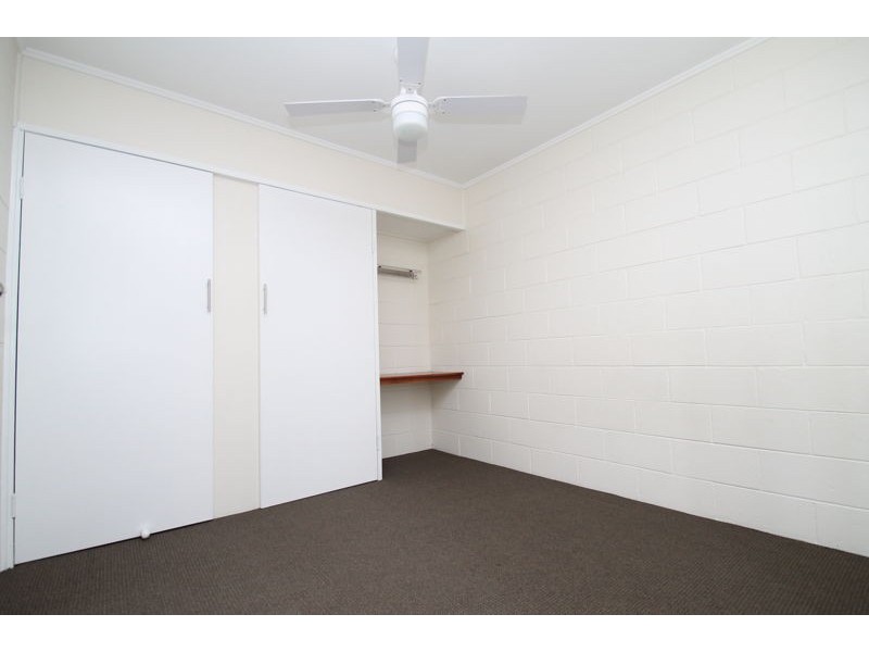 2/6 Steed Street, West Gladstone QLD 4680