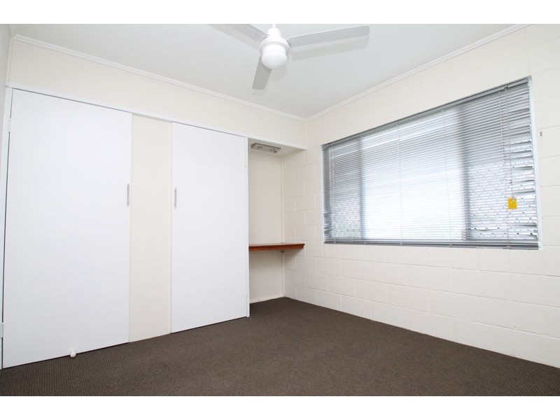 2/6 Steed Street, West Gladstone QLD 4680